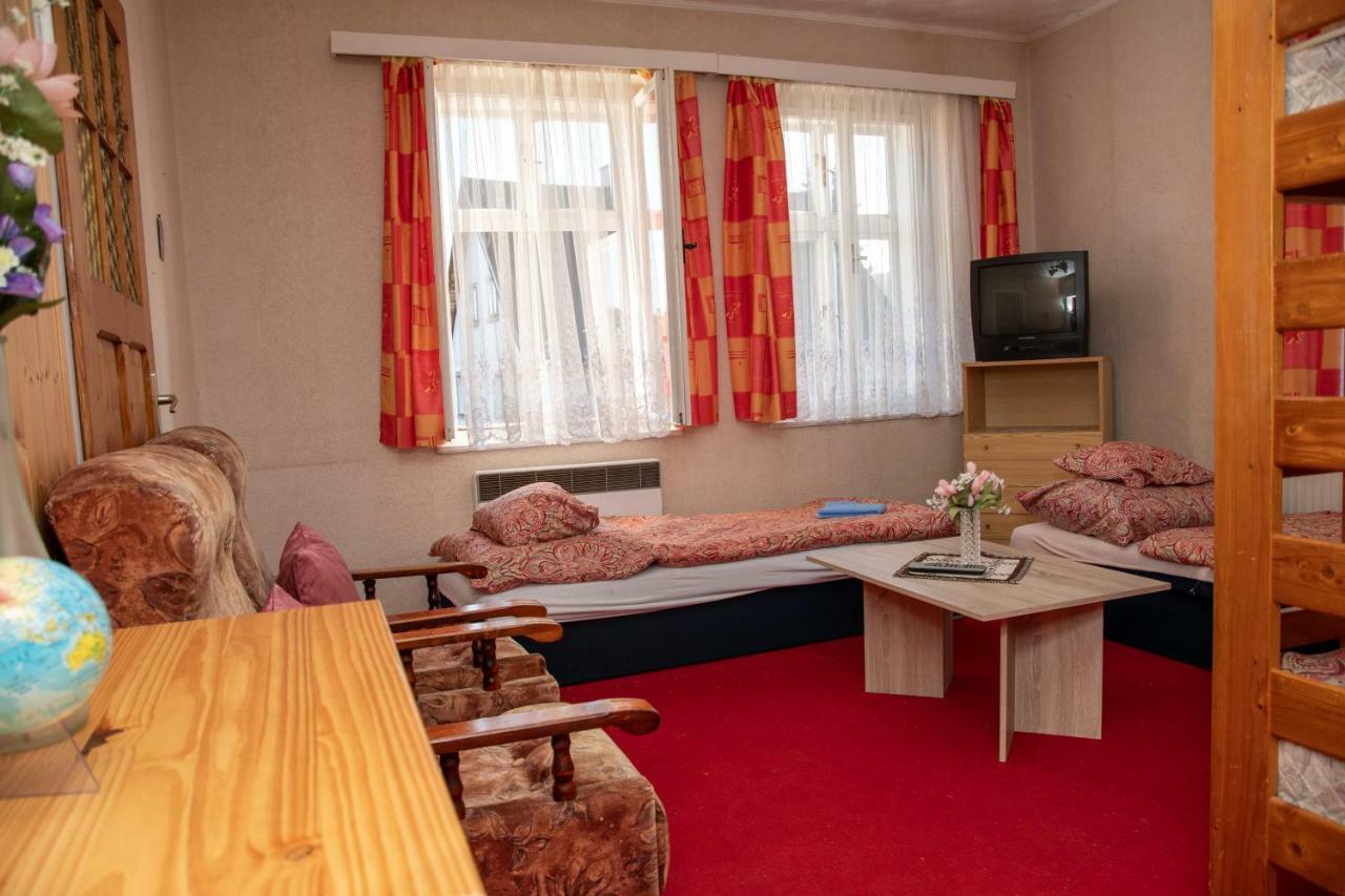Apartmany U Kocoura Pod Klinovcem Kovářská Extérieur photo